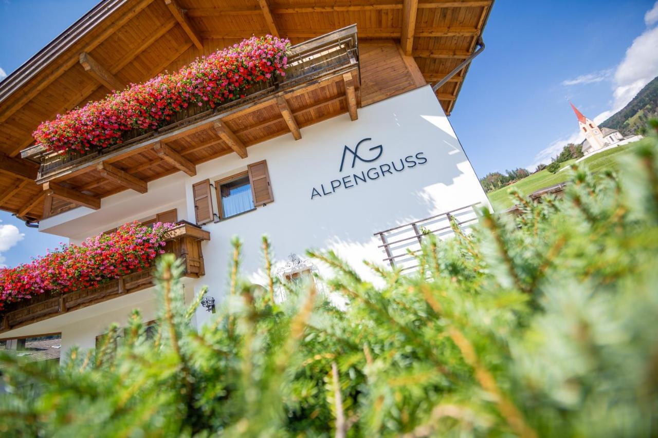 Alpengruss Appartement Innichen Buitenkant foto