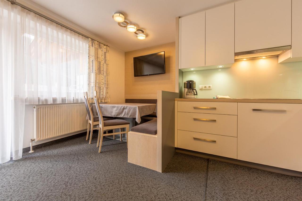 Alpengruss Appartement Innichen Buitenkant foto