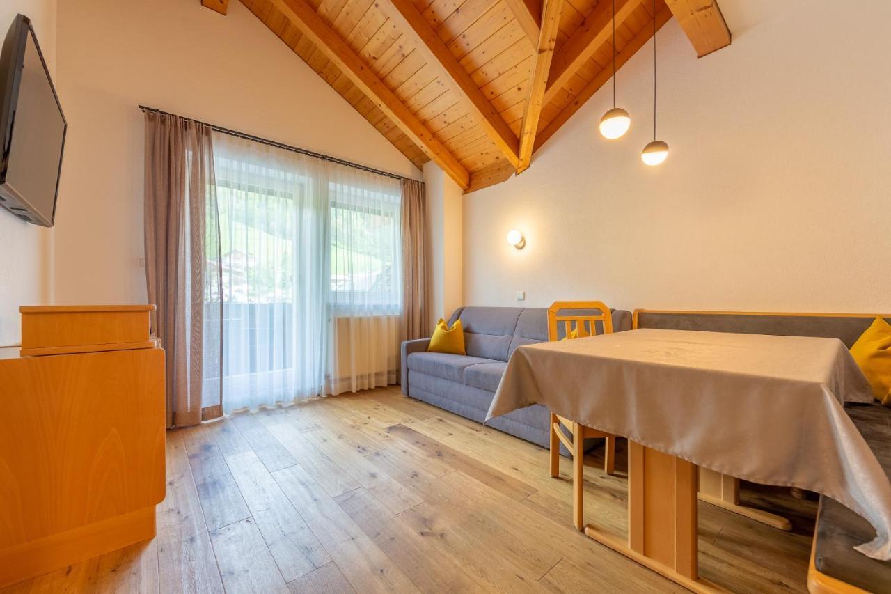 Alpengruss Appartement Innichen Buitenkant foto